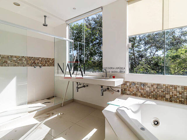 Mansão para Venda em Niterói - 4