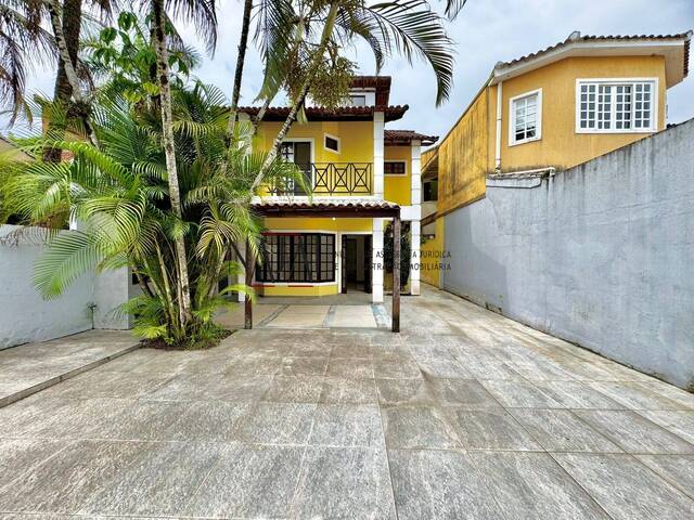 Casa para Venda em Rio de Janeiro - 2